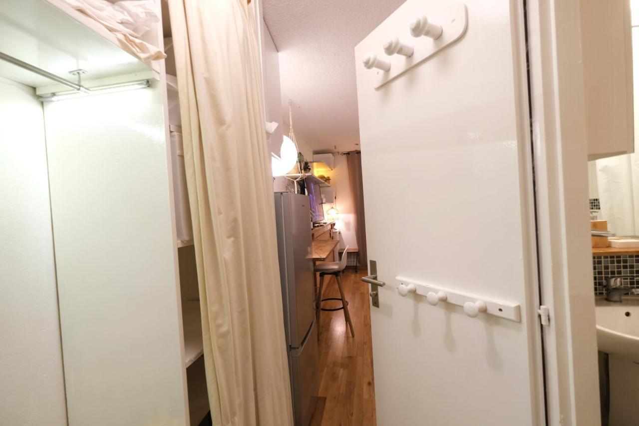 Cozy Chamonix Ski Studio With Mountain Views Екстериор снимка