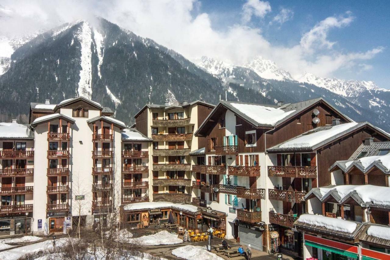 Cozy Chamonix Ski Studio With Mountain Views Екстериор снимка