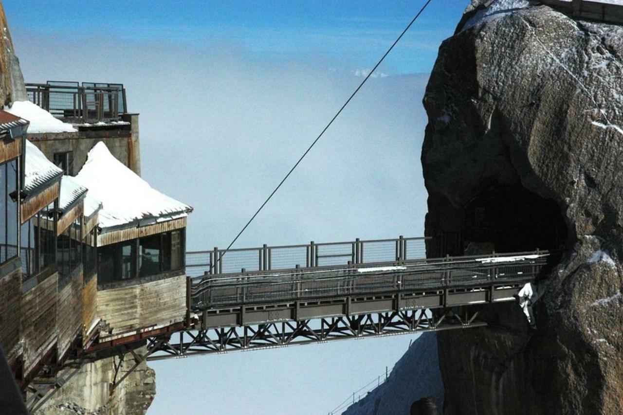 Cozy Chamonix Ski Studio With Mountain Views Екстериор снимка